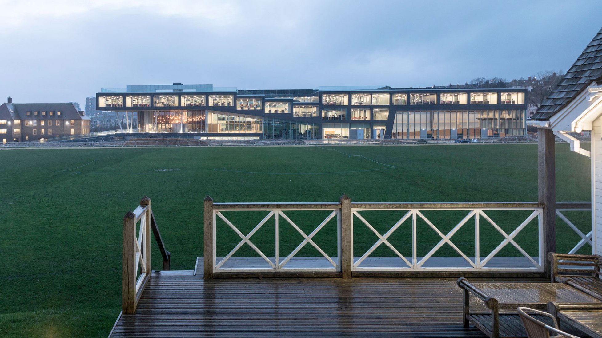 布莱顿学院科学与体育学院大楼丨英国丨大都会建筑事务所（OMA）-22