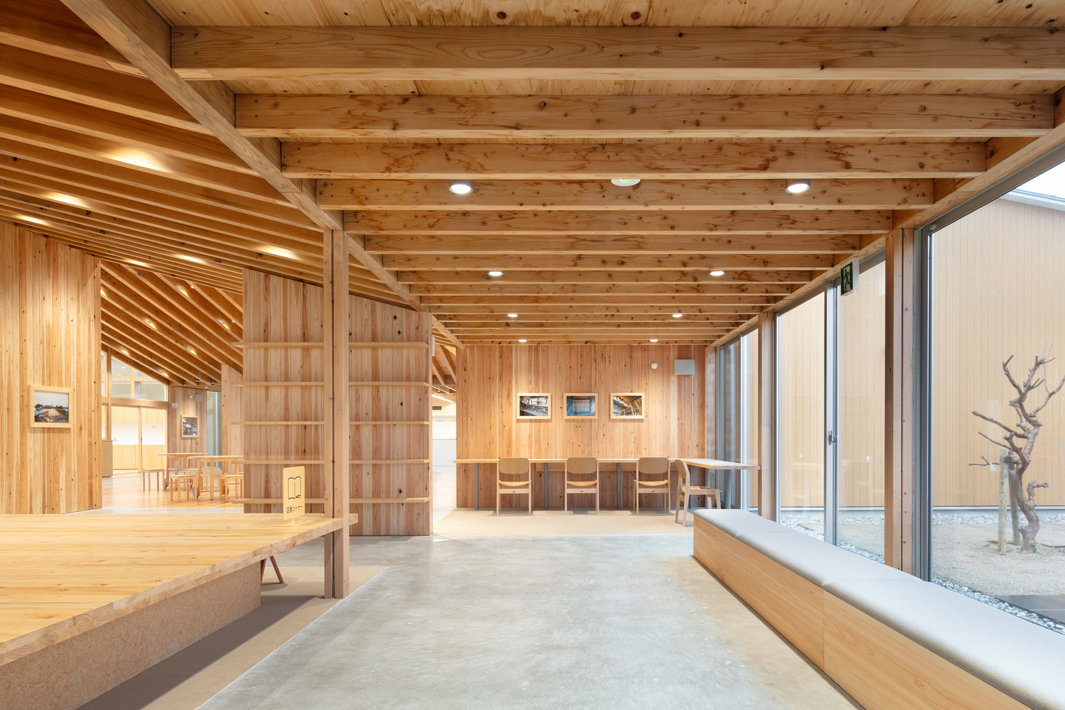 日本 Taga 镇社区学习中心 · 木结构空间营造社区交流新场所-10