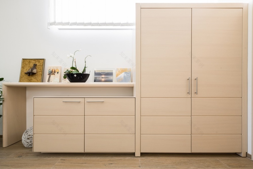 luna showroom interior-18