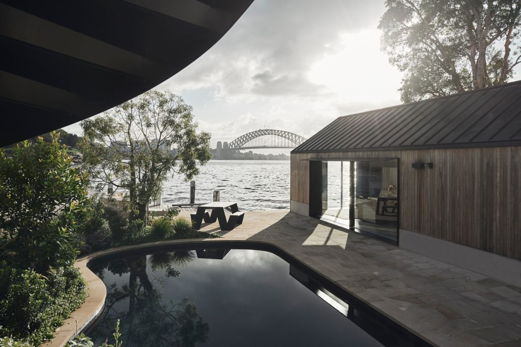 Two Parallel Buildings Above Sydney Harbour | Chenchow Little-20