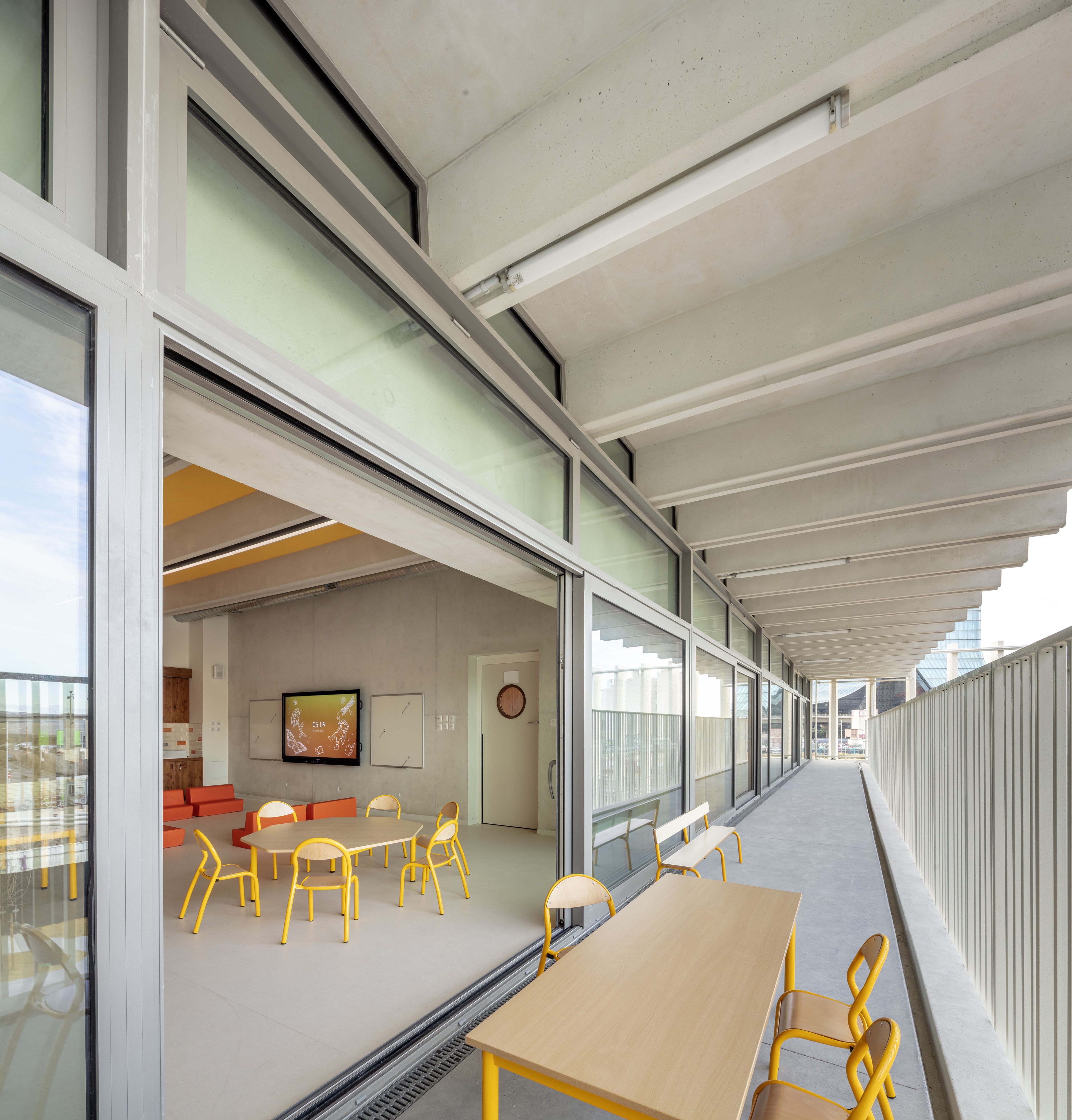 AntoinedeRuffi 学校建筑群丨法国马赛-45