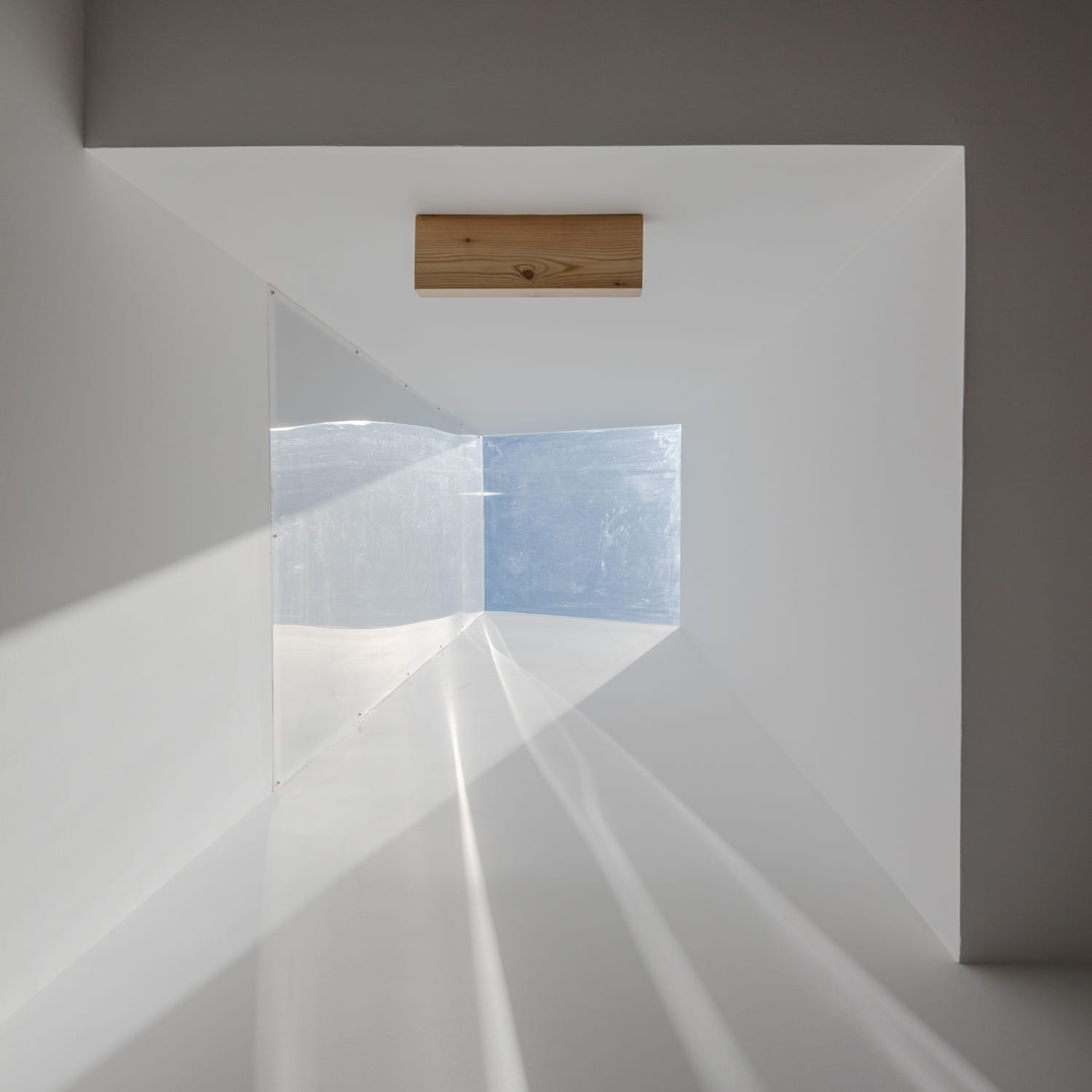 葡萄牙奥瓦城市翻新住宅，内外兼修的现代美学-52