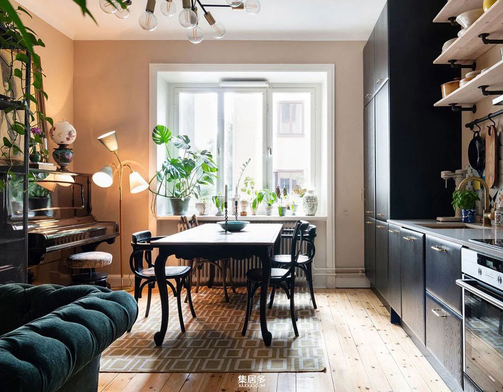 绿色调斯堪的纳维亚时尚公寓：舒适与复古的完美结合（45平方米）-0