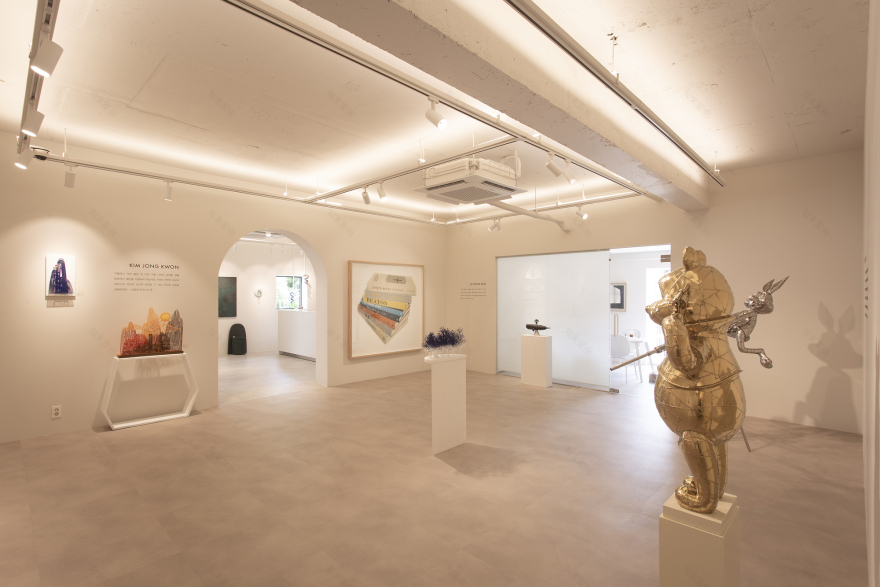 MASS Arts Plastiques Gallery / Form & Function-29