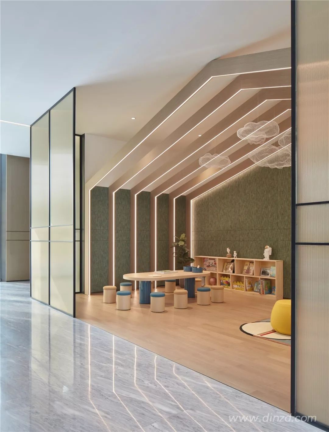 哈尔滨融创城销售中心——现代东方韵律的精致呈现-27