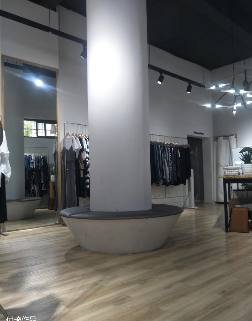 《moia》- 自然清新文艺女装店设计-22