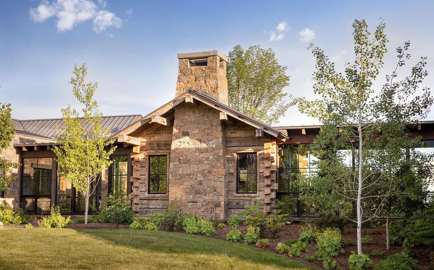 Timber frame ranch retreat boasts timeless appeal in Big Sky Country-2
