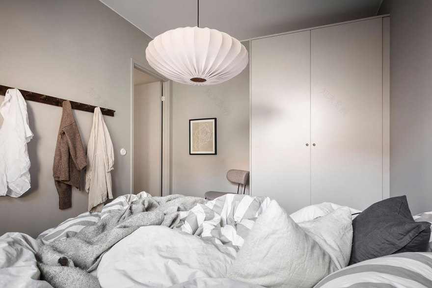 哥德堡带独立入口和露台的时尚公寓-37