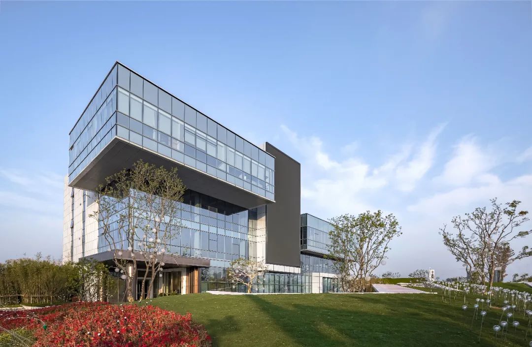 赣州嘉福新天地展示中心 | 水镜之上漂浮的原石-47