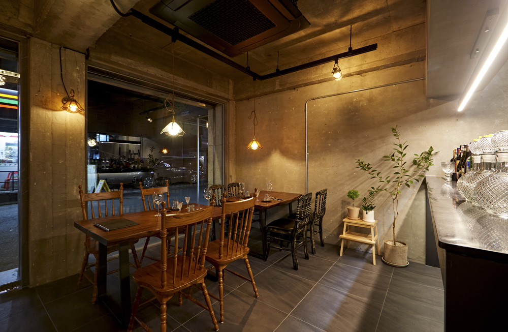 13 平米餐厅，极简风格设计惊艳亮相-10