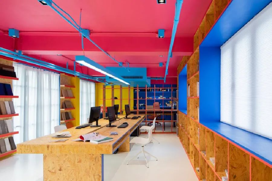 上海彩色办公室丨中国上海丨张烨建筑事务所-15