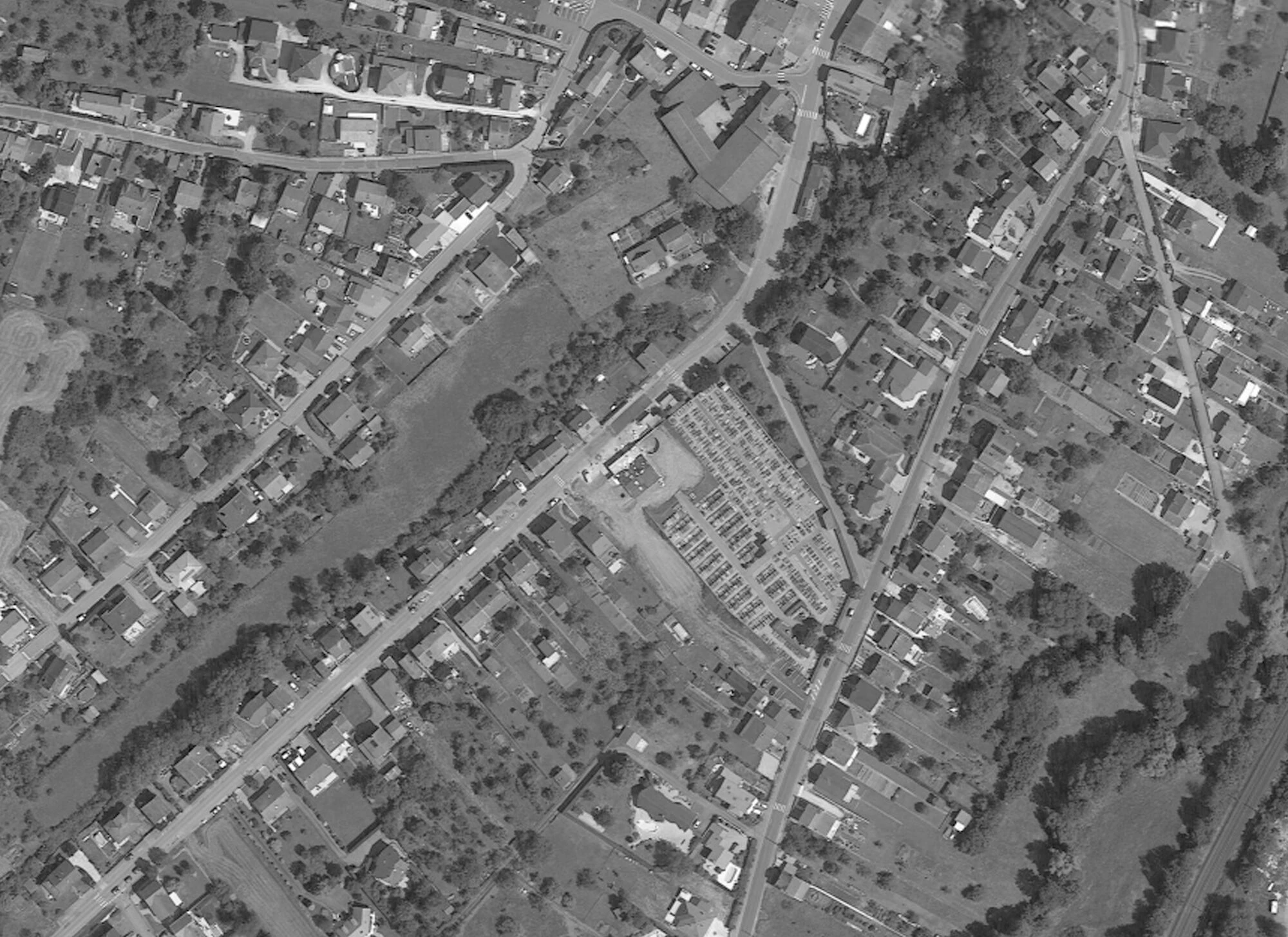 公共殡仪馆丨法国丨GENS-22