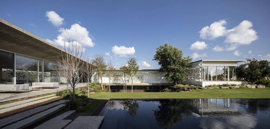 层叠之居,光影游戏·以色列特拉维夫 MA 住宅丨Pitsou Kedem Architects-16