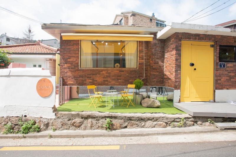 简约时尚的韩式住宅租赁工作室-2