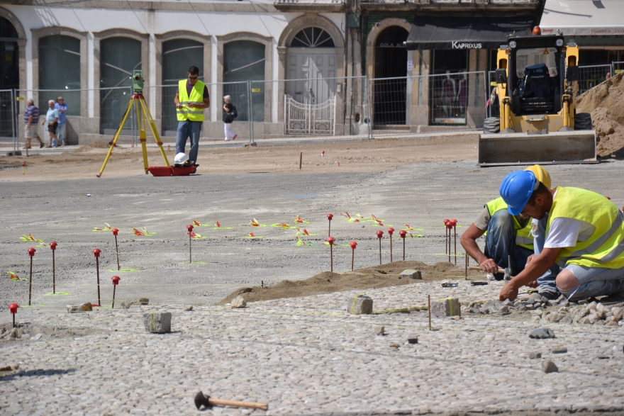 普拉亚杜图拉尔,圣达马索林荫大道和圣安东尼奥街城市更新项目丨葡萄牙丨米尼奥大学建筑学院研究中心等-67