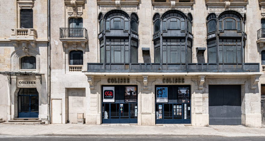 卡尔卡松 CGR 古罗马竞技场影城(注:CGR可能是某个影院连锁品牌名,古罗马竞技场对应LE COLISÉE,这里按常见情况假设是影院名来翻译,若有更具体背景可调整) 丨ABP Architectes-7