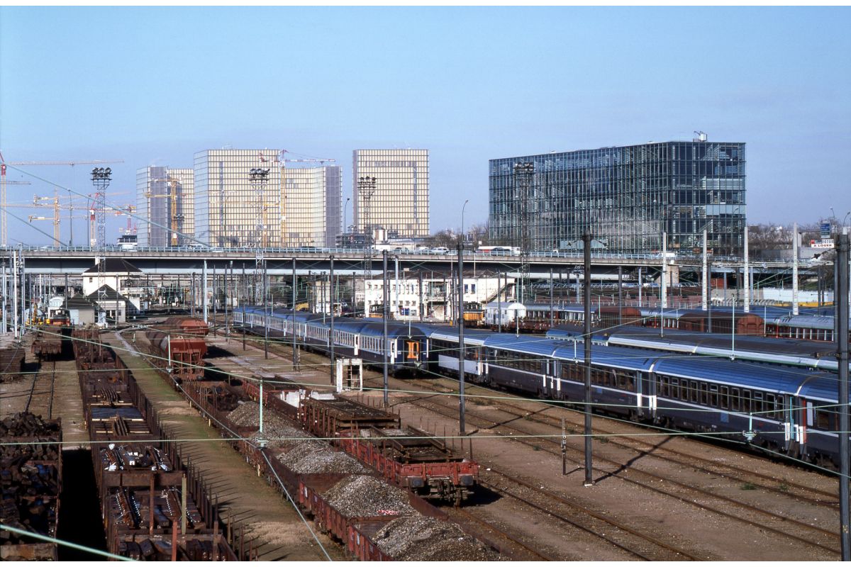 Berlier 工业酒店翻新-3