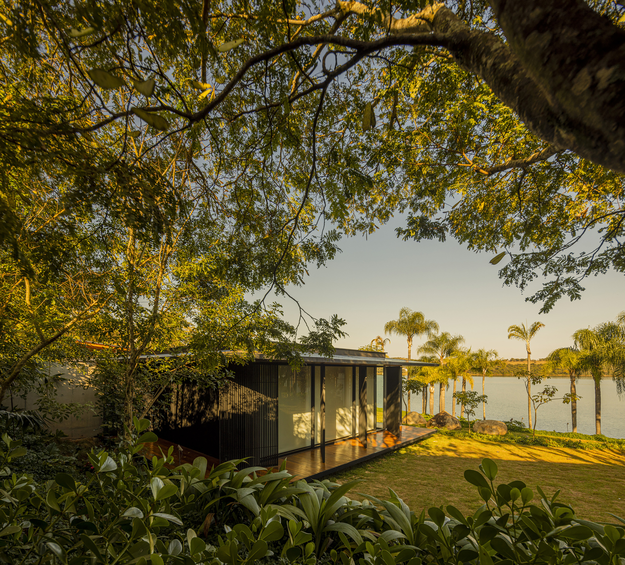 水坝房屋丨巴西丨Bernardes Arquitetura-28