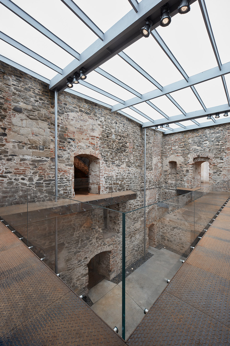 Helfštýn城堡修复与重建，捷克 / atelier-r-68