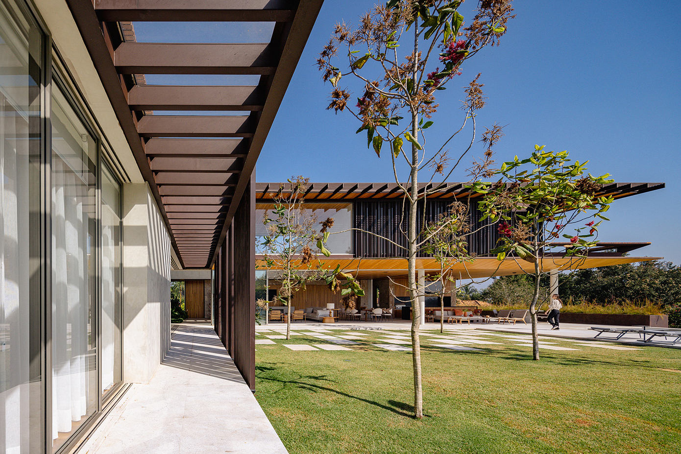 挑空别墅丨巴西圣保罗丨Padovani Arquitetos-7