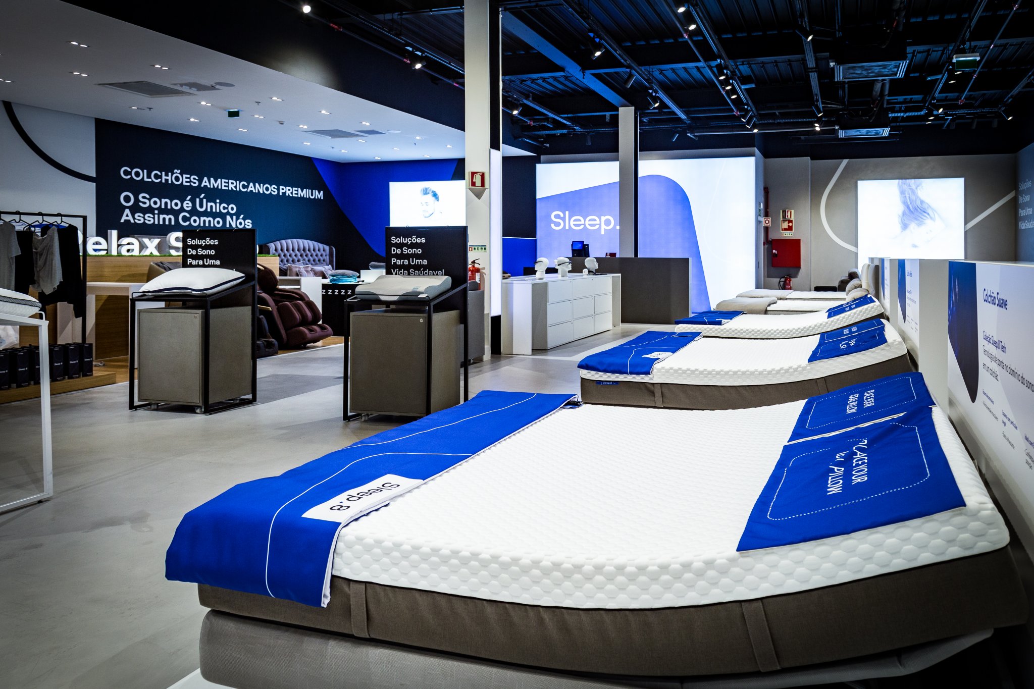 睡八家居展厅-13