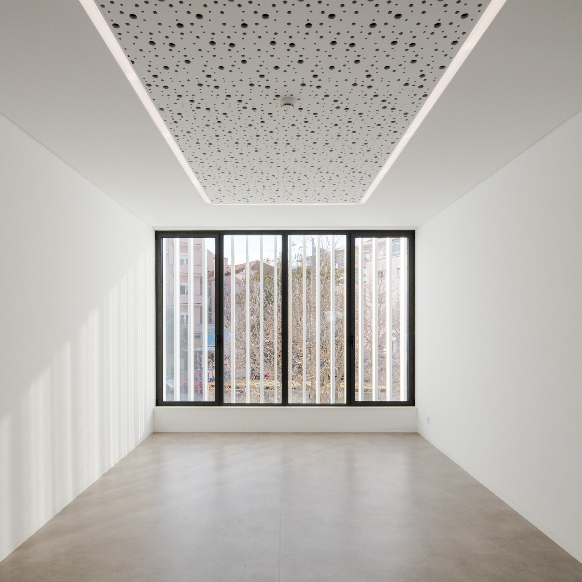 田园牧歌,莫什卡维迪的宗教中心,葡萄牙 / Plano Humano Arquitectos-111