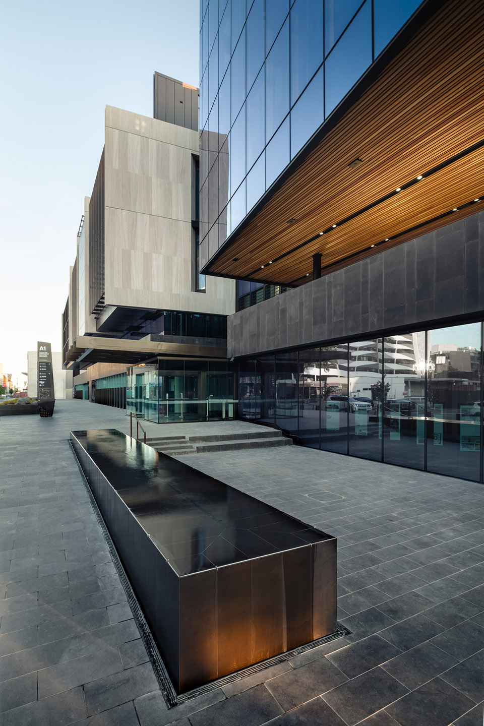 克赖斯特彻奇司法和紧急事务管理园区，新西兰 / Warren and Mahony + Cox Architecture +WSP Group-7