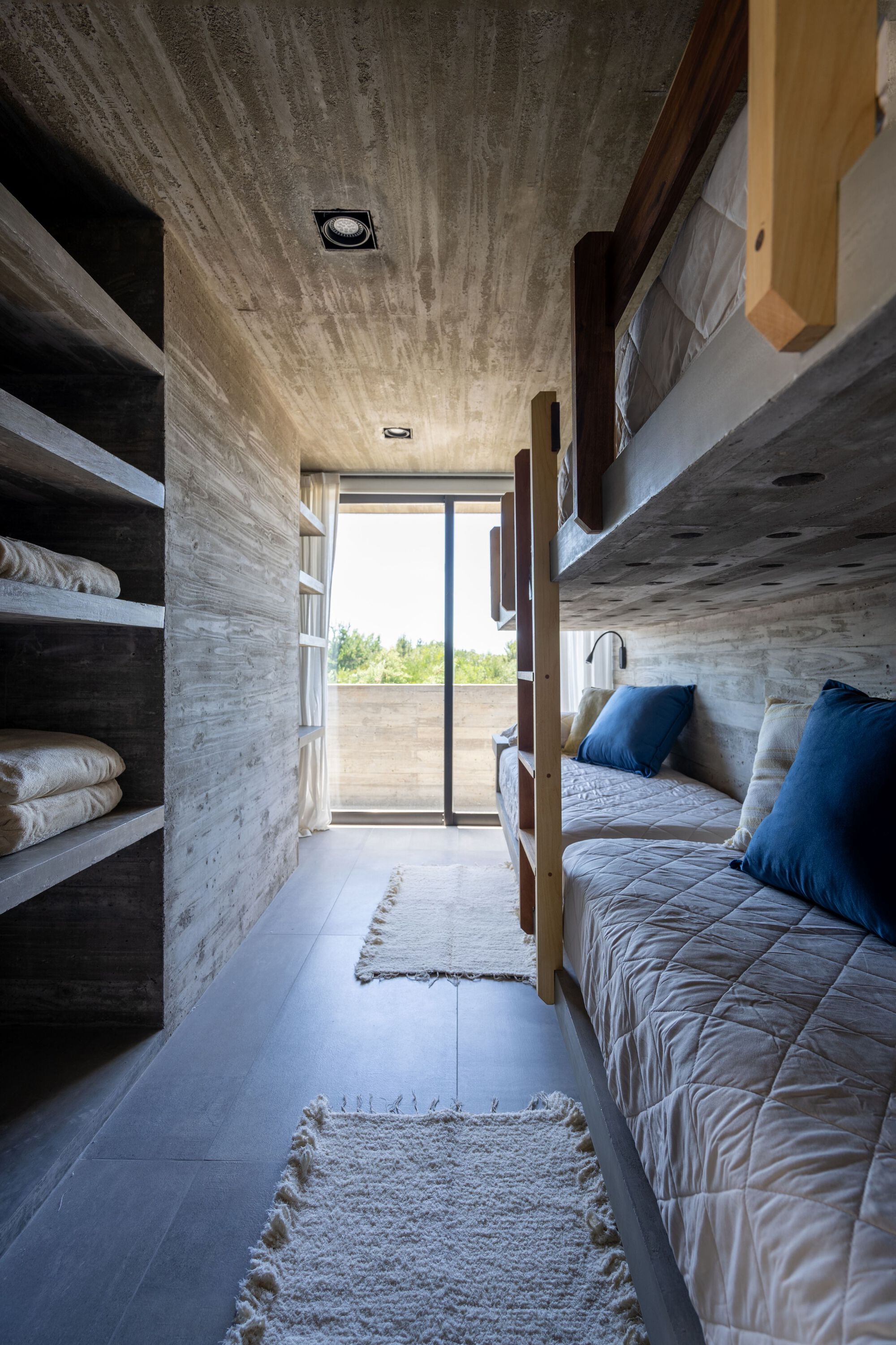 玛丽娜之家丨阿根廷布宜诺斯艾利斯丨Besonias Almeida Arquitectos-41