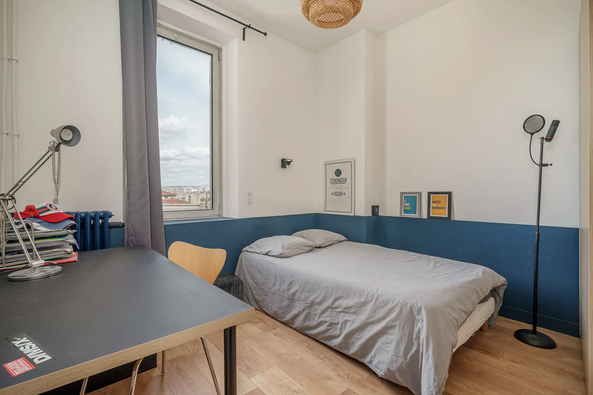 马赛一套翻新的公寓，可看到守护圣母院的景色-13