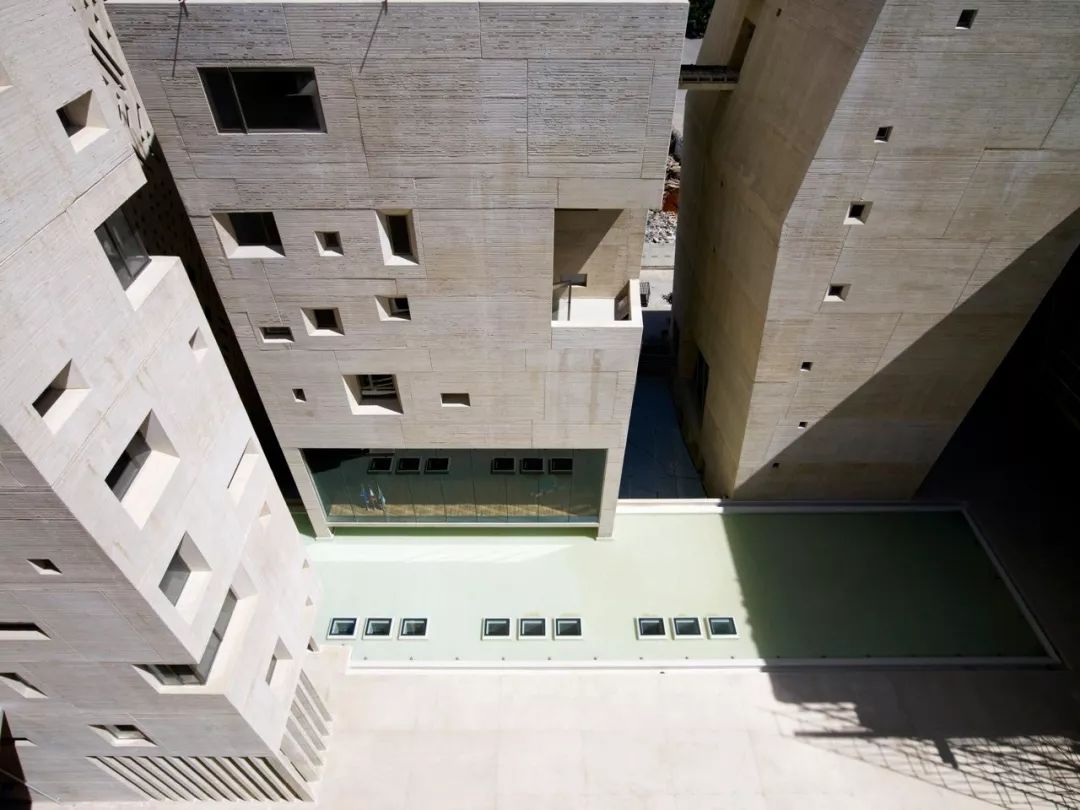 贝鲁特建筑事务所 Youssef Tohme 的现代共生设计-52