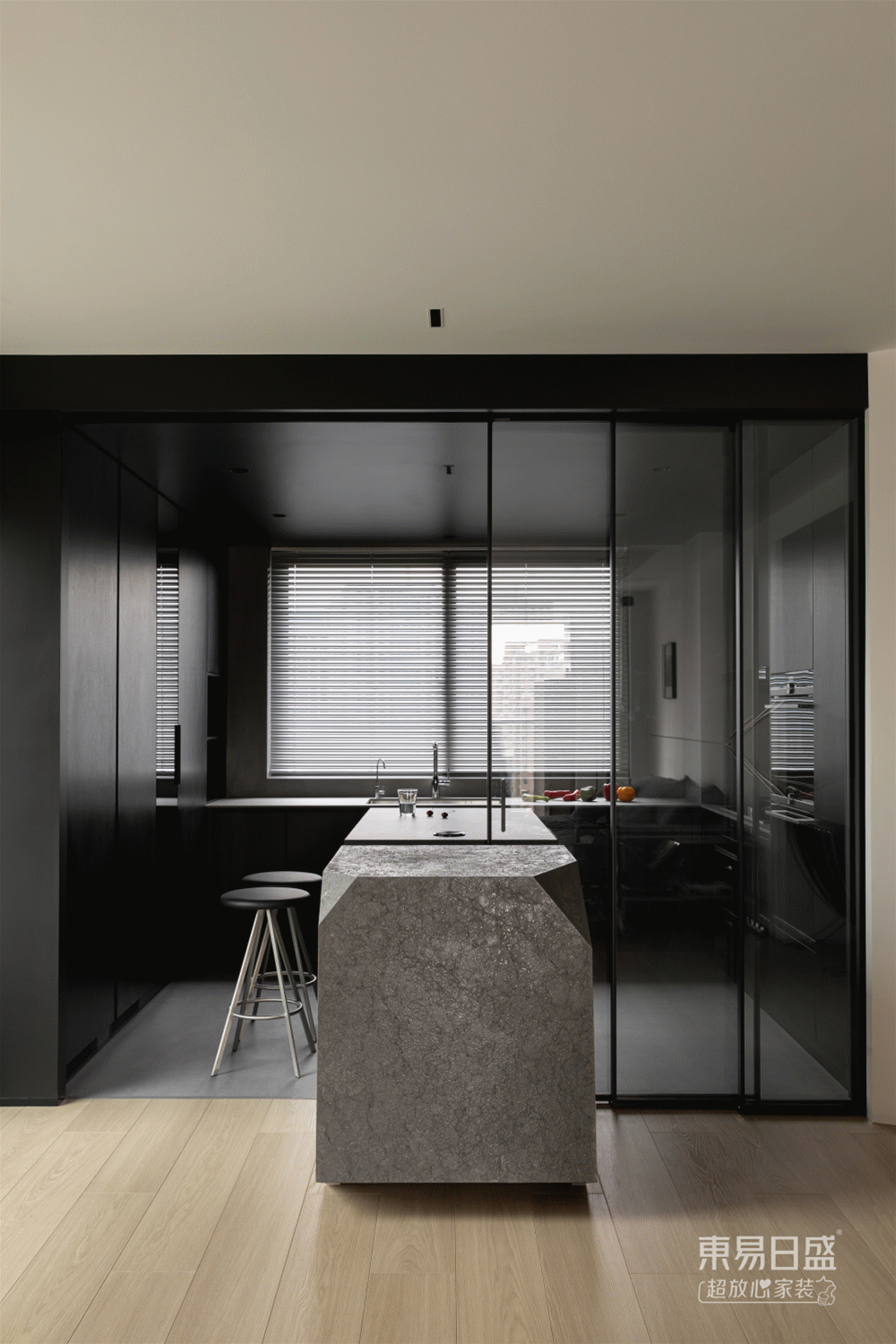 【原创实景首发】钱浙明作品:大白-80