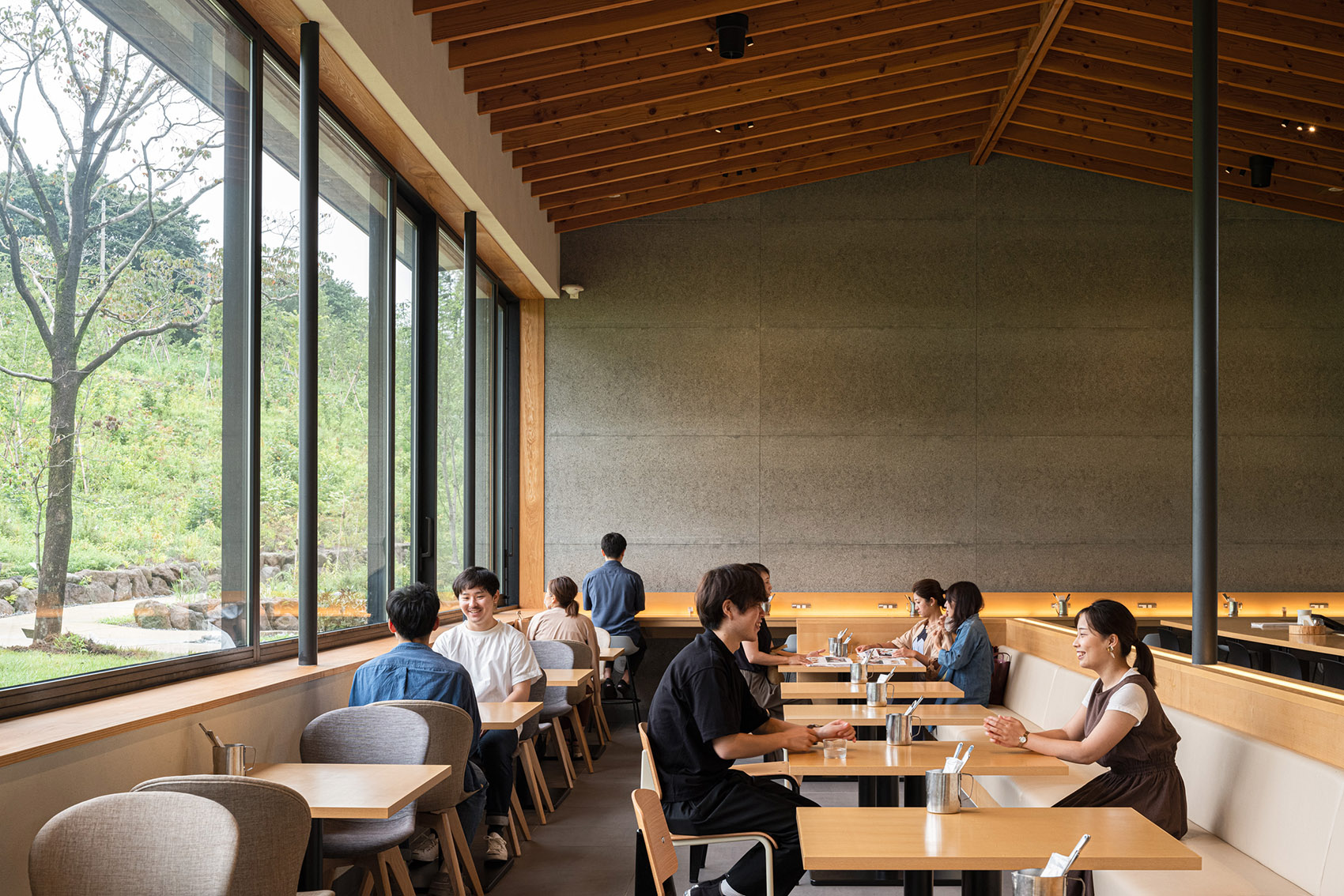 町田药师池公园“四季彩之森”游客中心丨日本-48