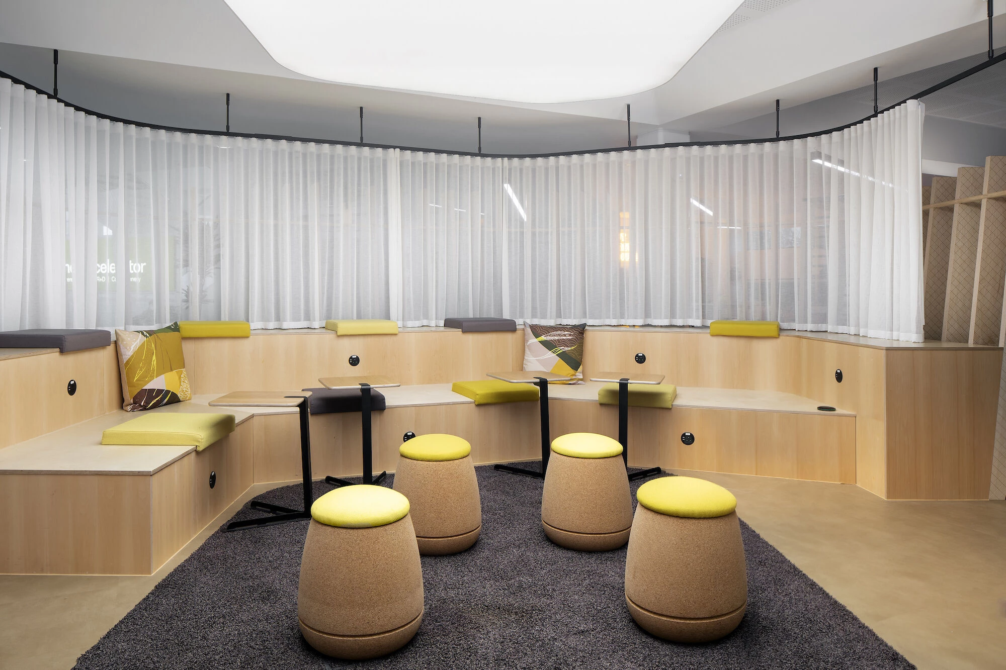 Global Food & Beverage Company Offices-13