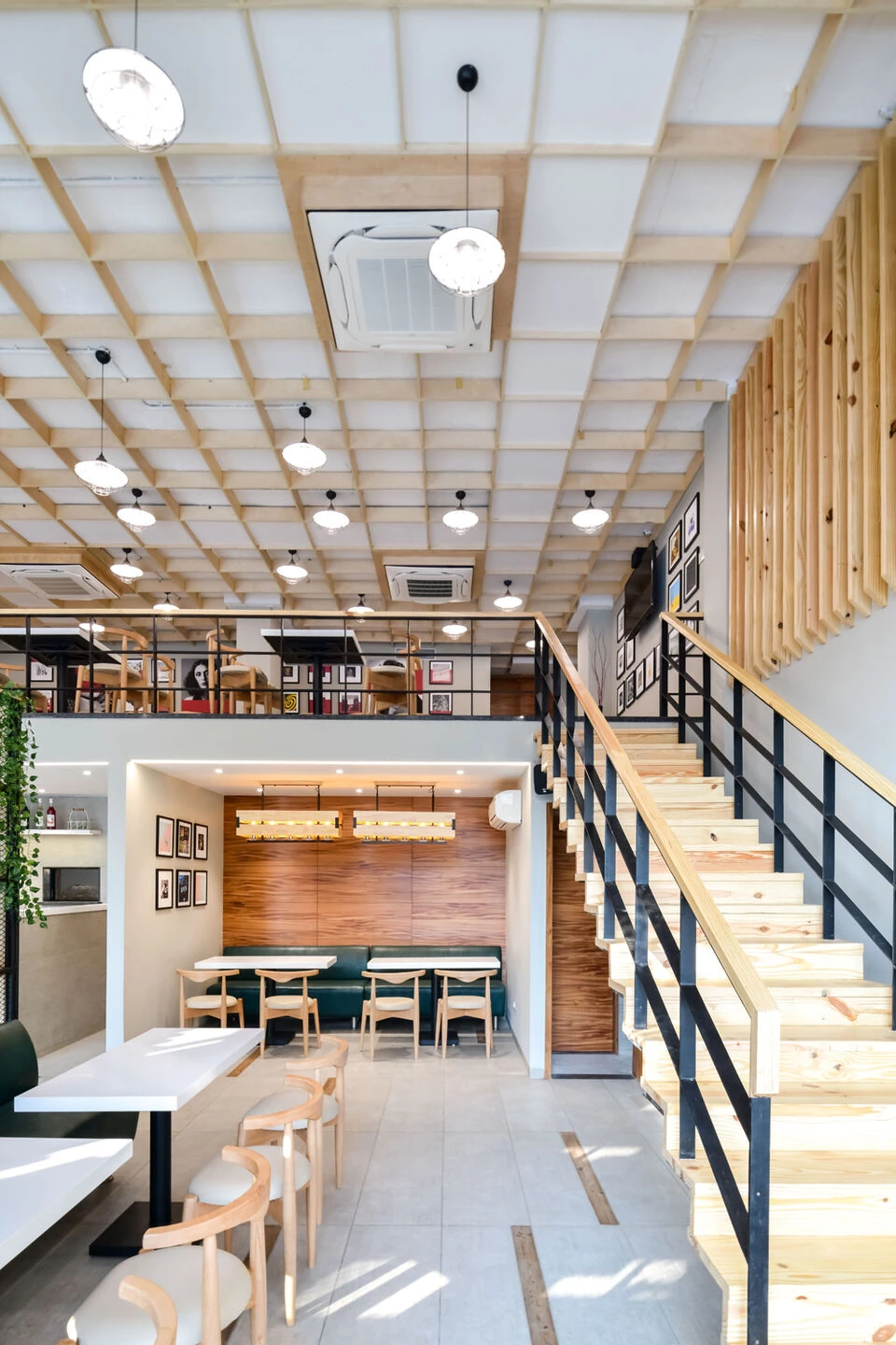 印度 BakenShake 餐厅丨印度博帕尔丨ARKSHAY SELUKAR-16