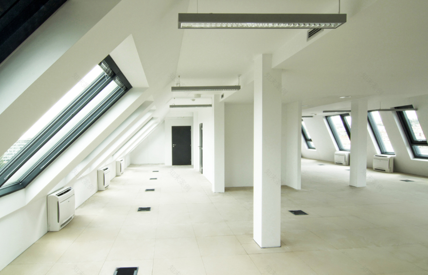 商业花园ŠtefáNikova-25