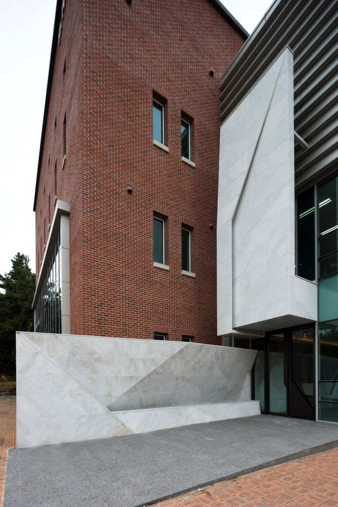 大邱天主教大学金钟복美术馆2丨韩国庆山市丨전아키텍츠（文本未明确中文,暂保留原文）-18