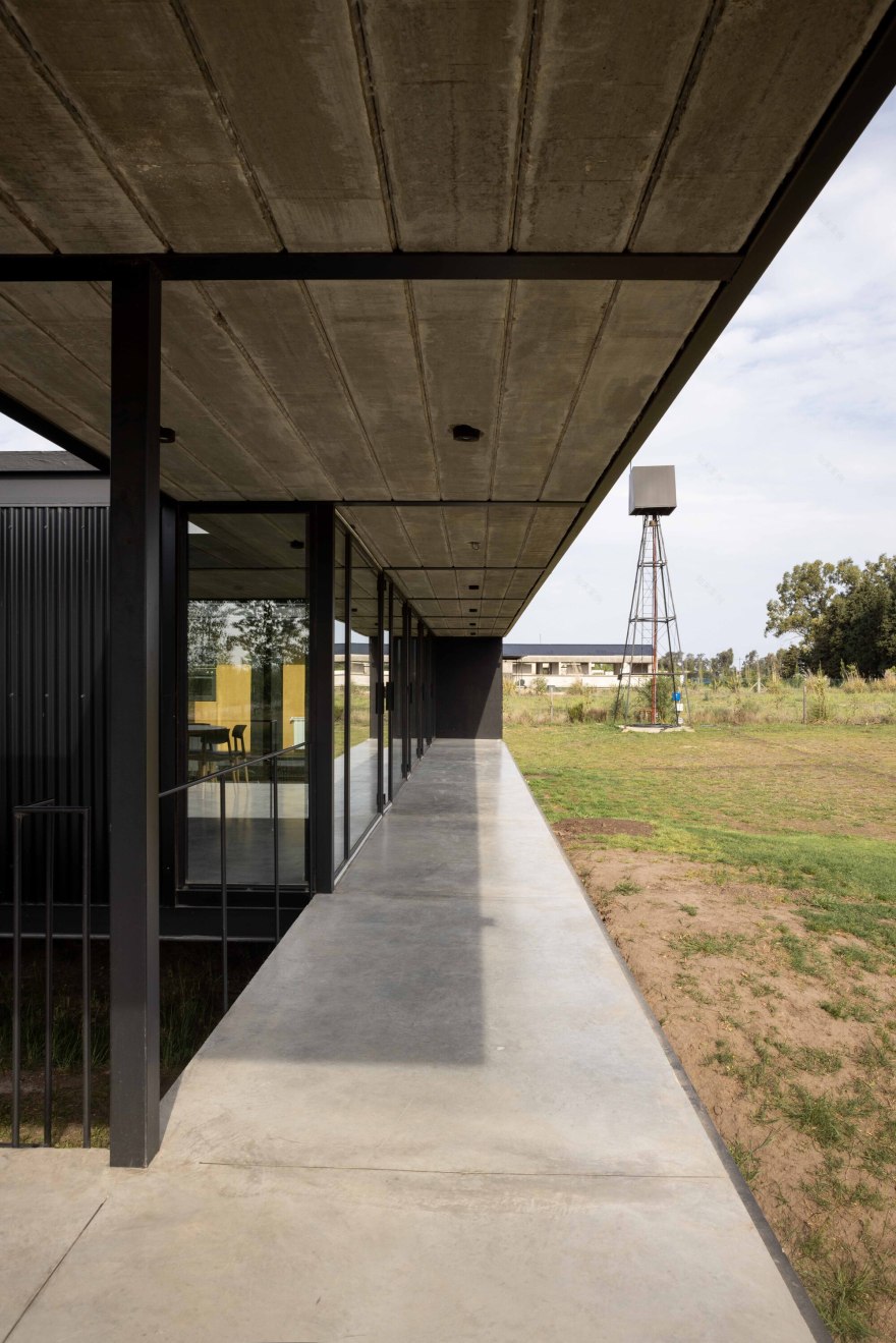 拉卡尼亚达二号住宅丨阿根廷丨Parada Cantilo Estudio-21