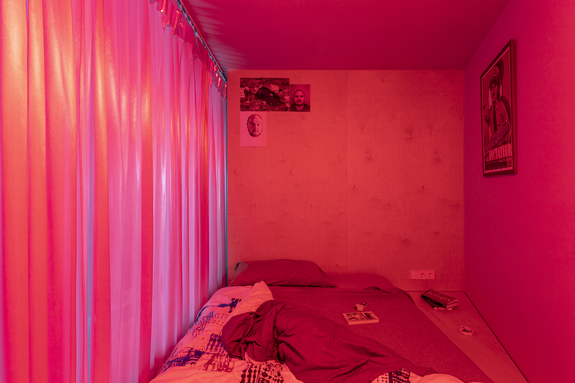 蜕皮公寓丨西班牙马德里丨Husos Architects-42