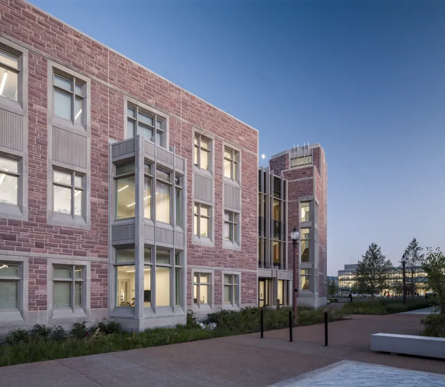 华盛顿大学朱贝尔厅-22