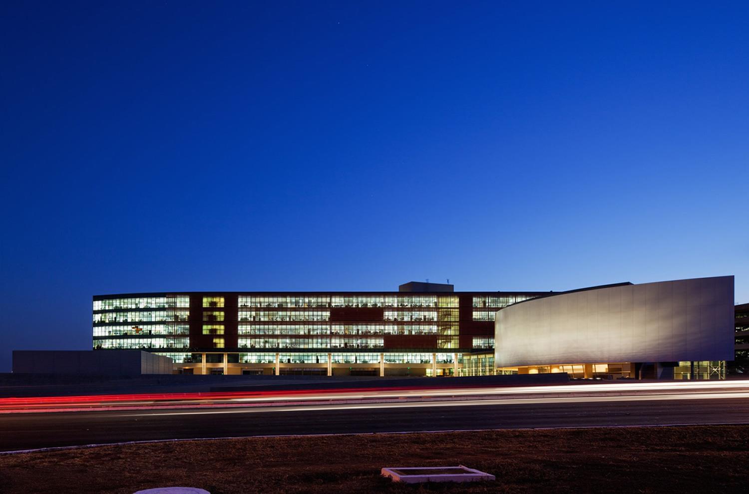 巴西联邦区立法会大楼-1