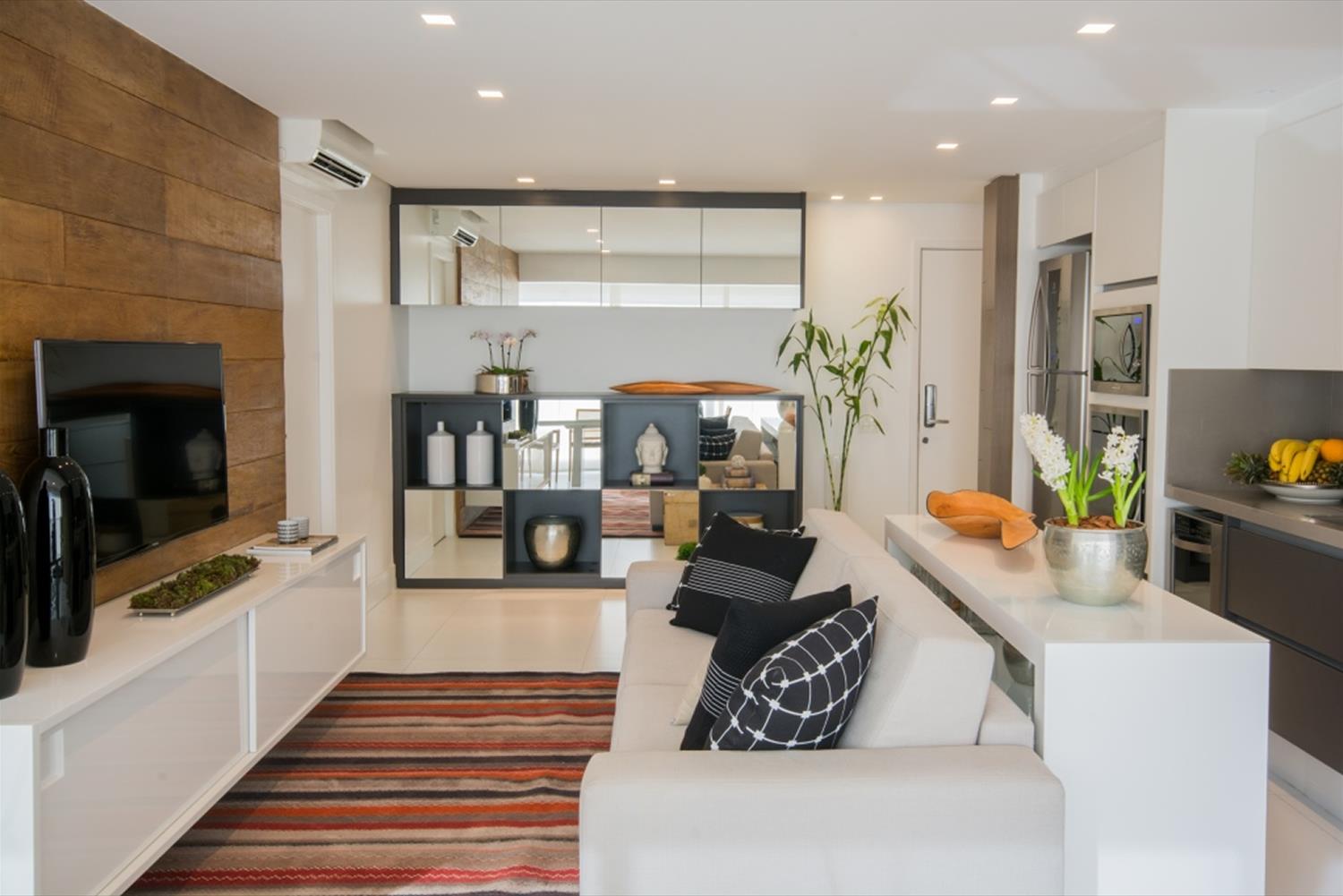 巴西 Studio Pinheiros 公寓 | 创新空间设计与功能性兼备-1