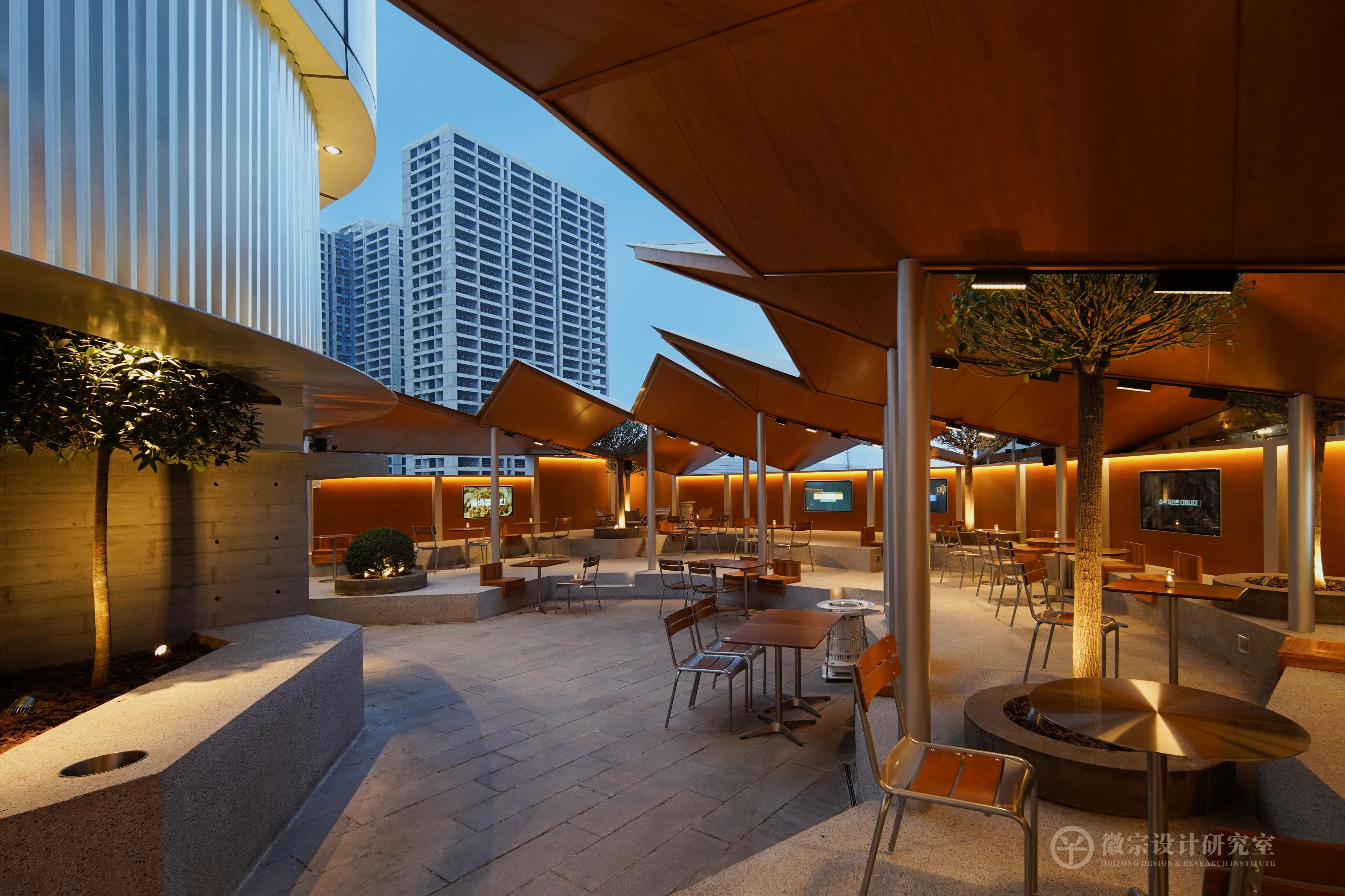 「被撕开的礼盒」SOONSOO CHICKEN中国首店设计丨中国郑州-18