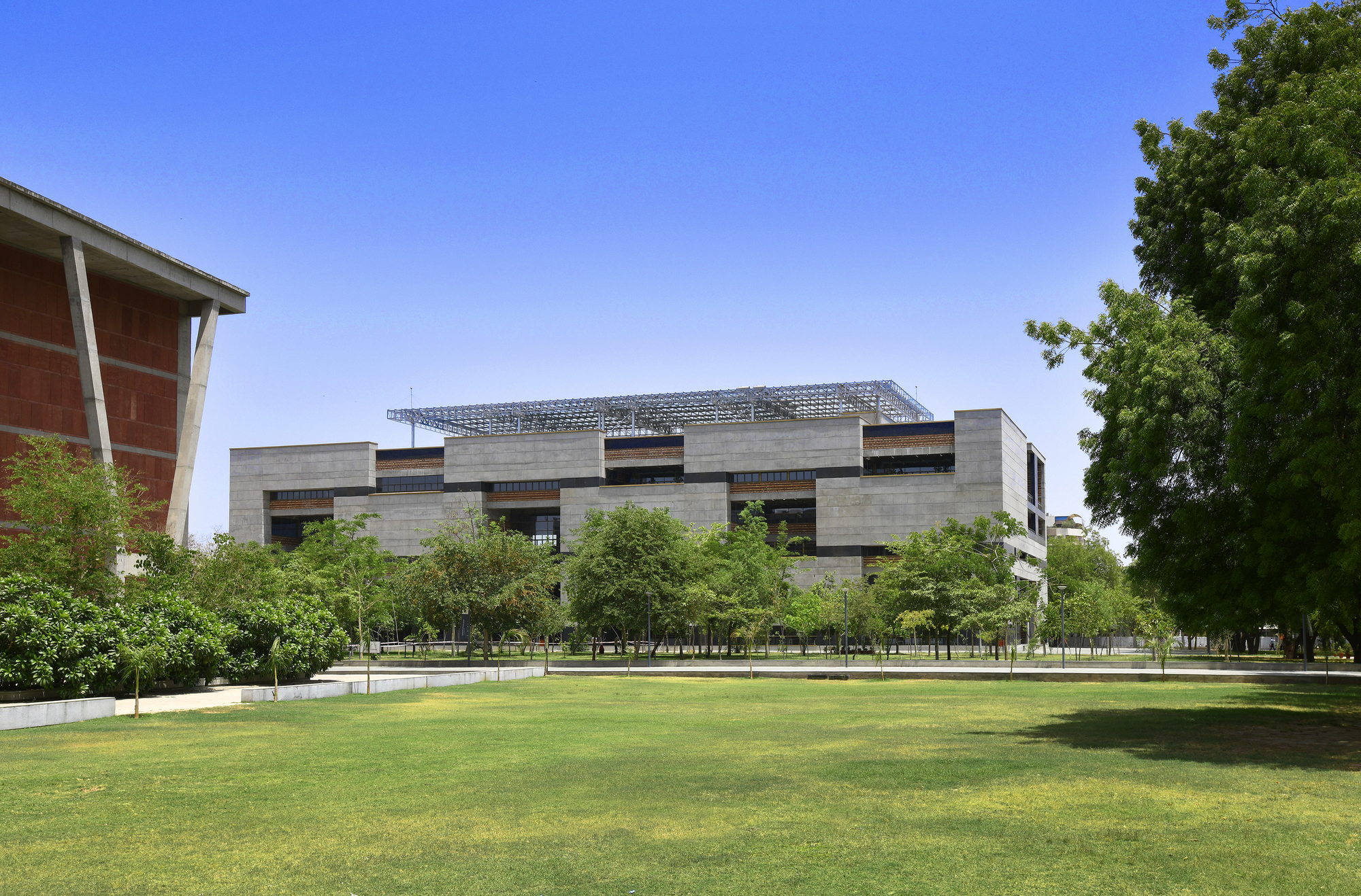 艾哈迈达巴德大学中心丨印度丨Stephane Paumier Architects-14