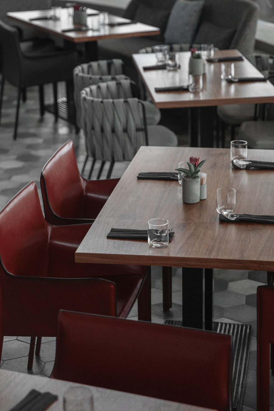 7·0·0 餐厅酒吧丨俄罗斯丨不详-48