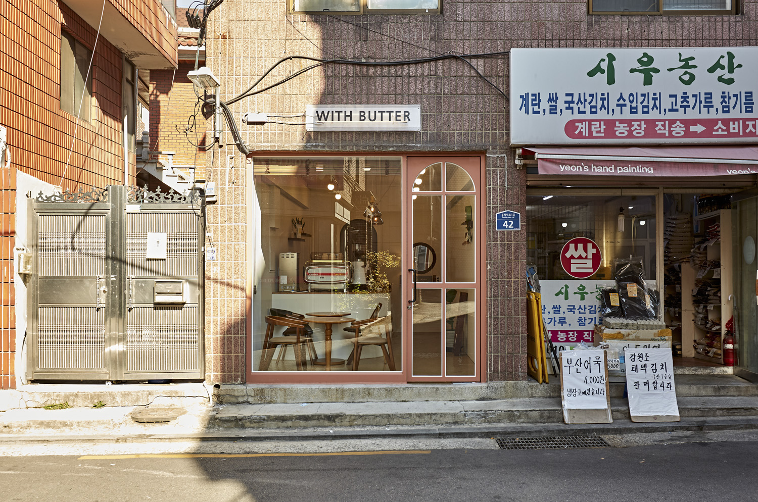 温润 7 坪咖啡空间，展现温馨氛围的室内设计佳作-2