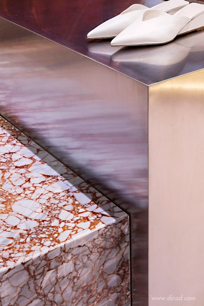 沈阳 TSUEN 设计师品牌集合店 现代女性化风格空间-64