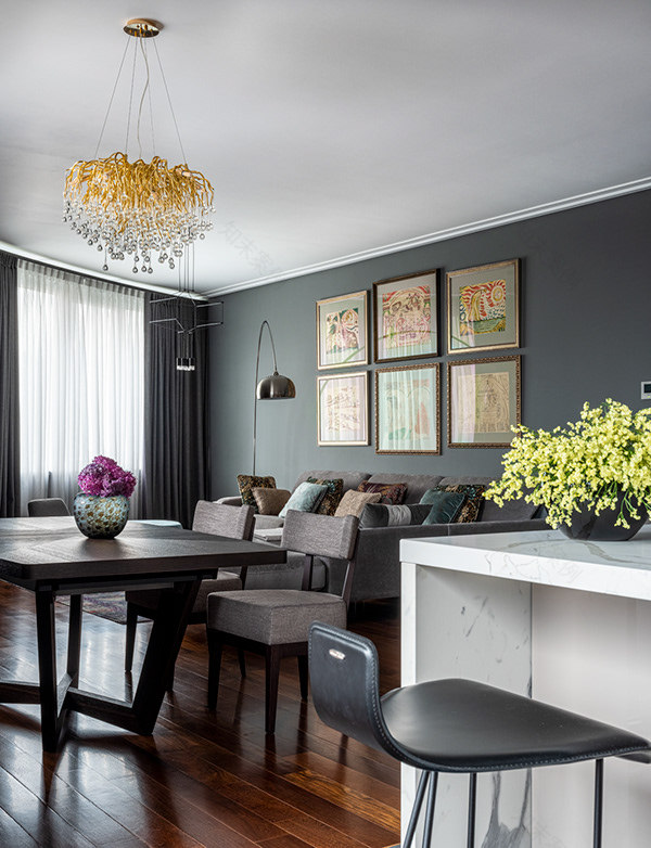 带博物馆画作的公寓设计-6