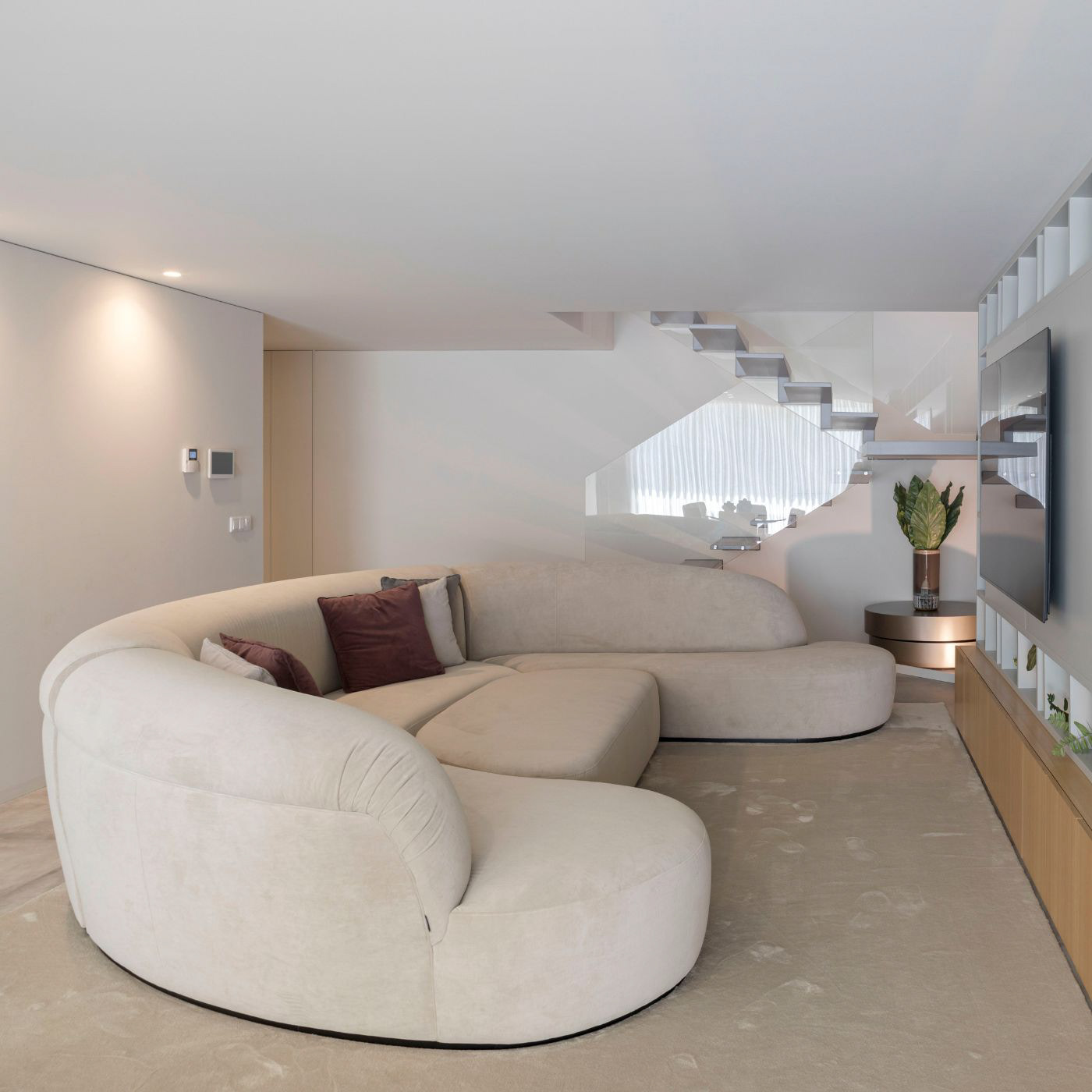 咸风；海风咸韵（考虑到Salty Breeze可能在特定情境中有更具意境表达，如果仅从字面严格翻译就是咸风 ）-27