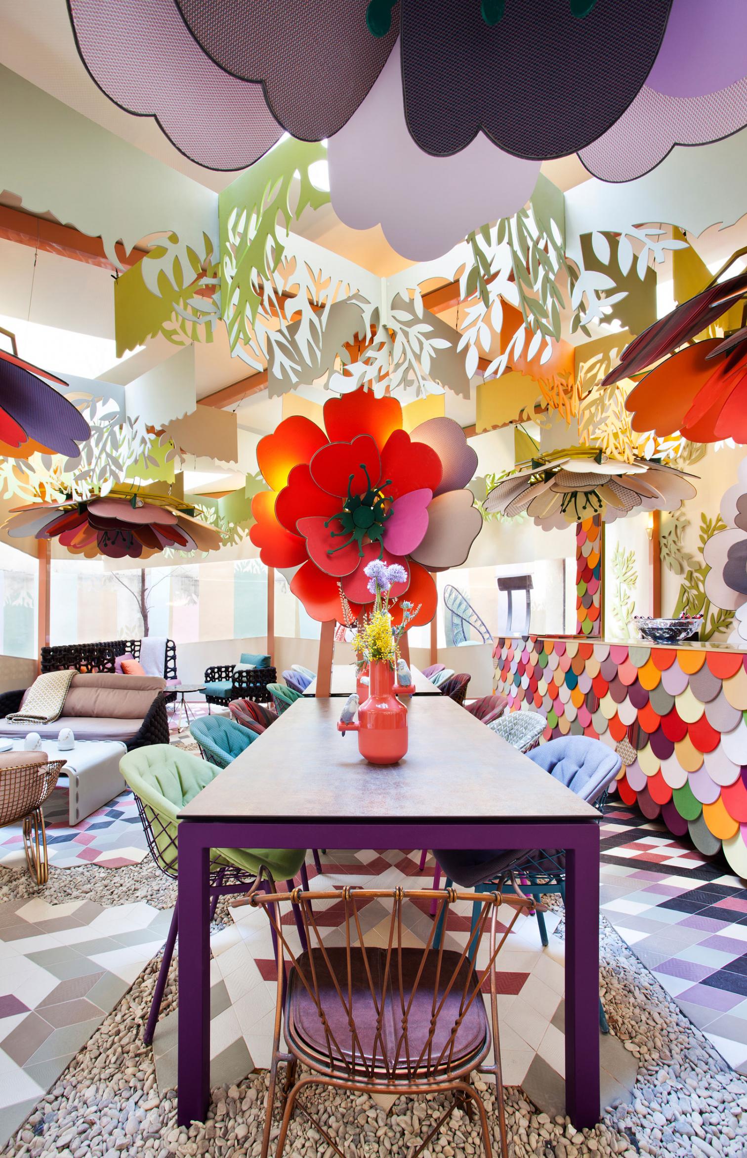 Sunbrella 在 Casa Decor 的“大花卉”空间-6