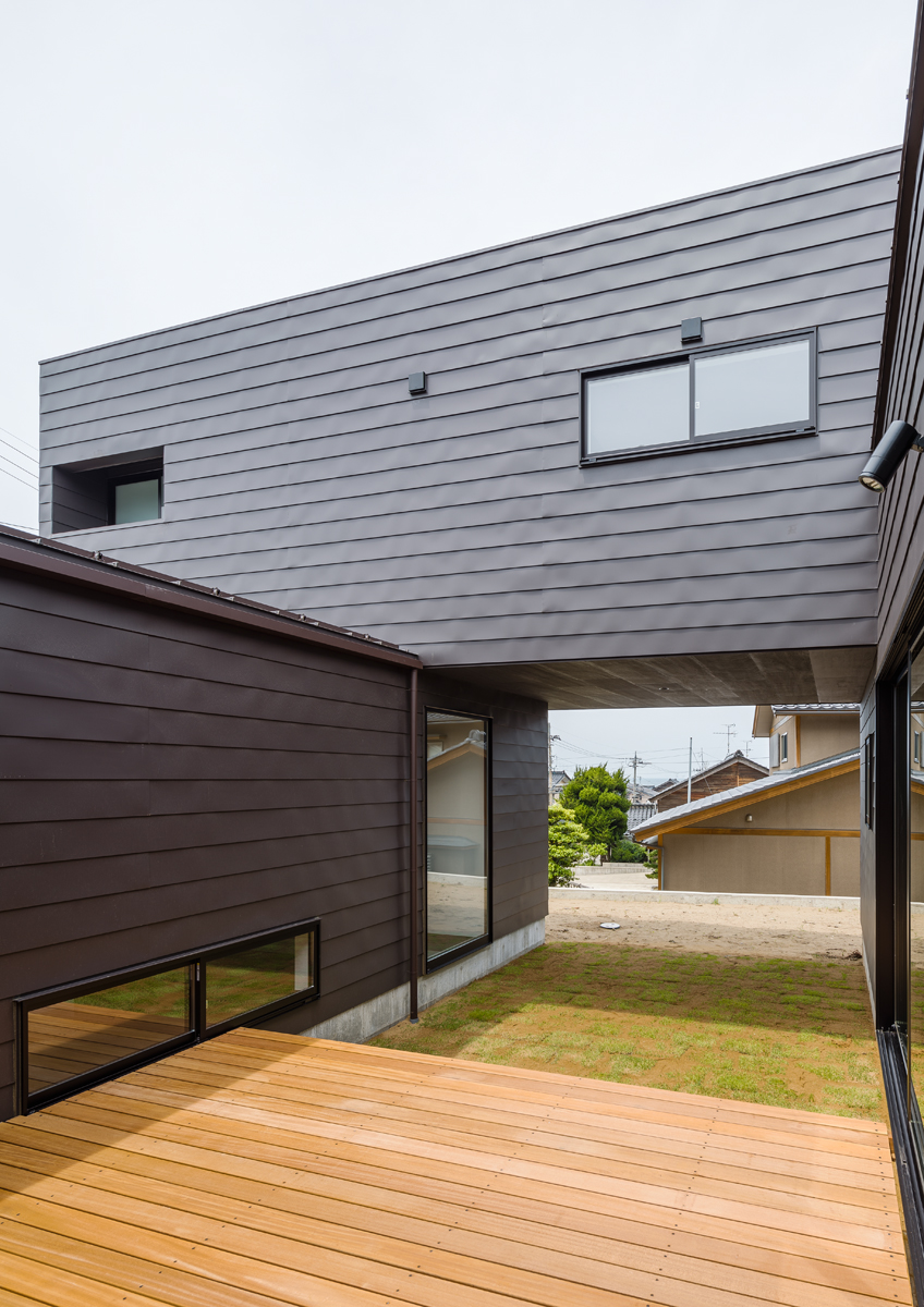 日本最小住宅 Sotohisumi 的设计亮点与自然共生-6